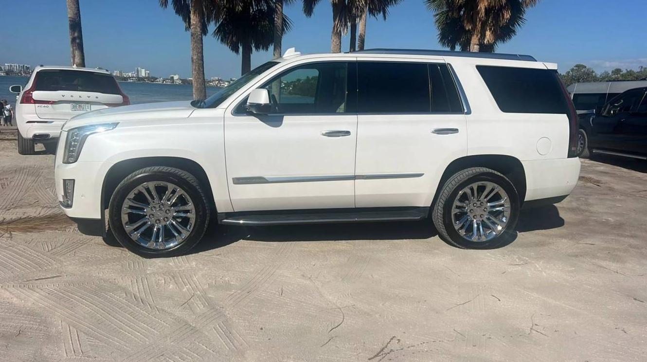 CADILLAC ESCALADE 2018 1GYS3CKJ4JR107910 image