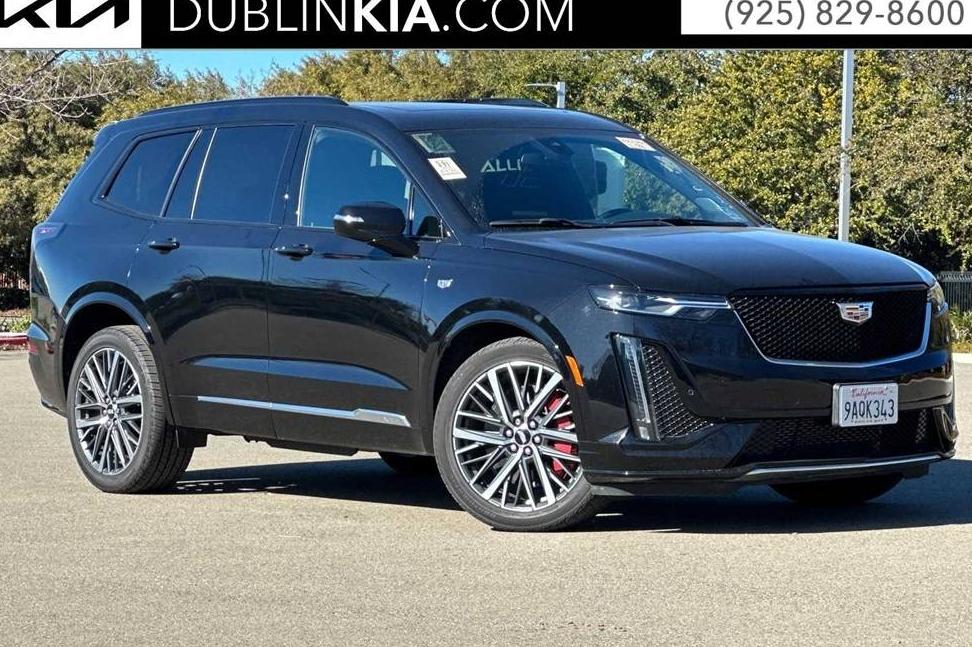 CADILLAC XT6 2023 1GYKPGRSXPZ130370 image